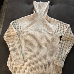 Knit turtleneck